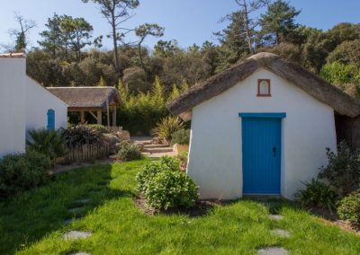 Création d'un jardin avec Bourrine Vendéenne